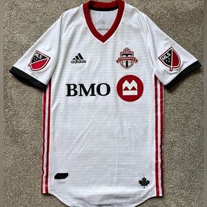 Toronto FC Soccer Jersey 2018 Season Adidas Size XS or Youth EUC